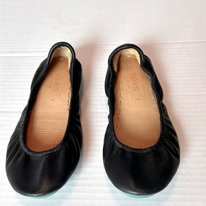 Tieks- navy blue, size 7.